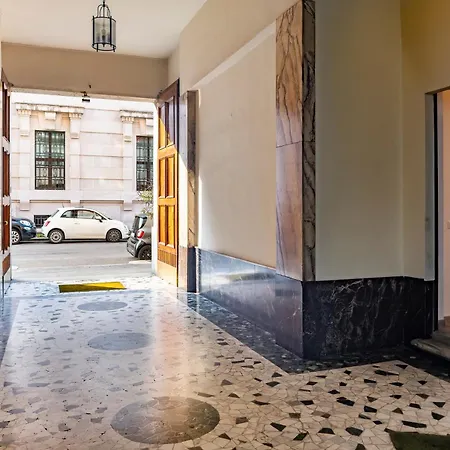 Appartamento Station - Duomo 15 Min - Loft