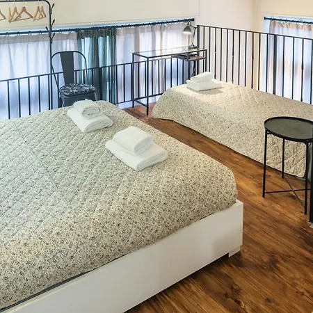 Appartamento Station - Duomo 15 Min - Loft